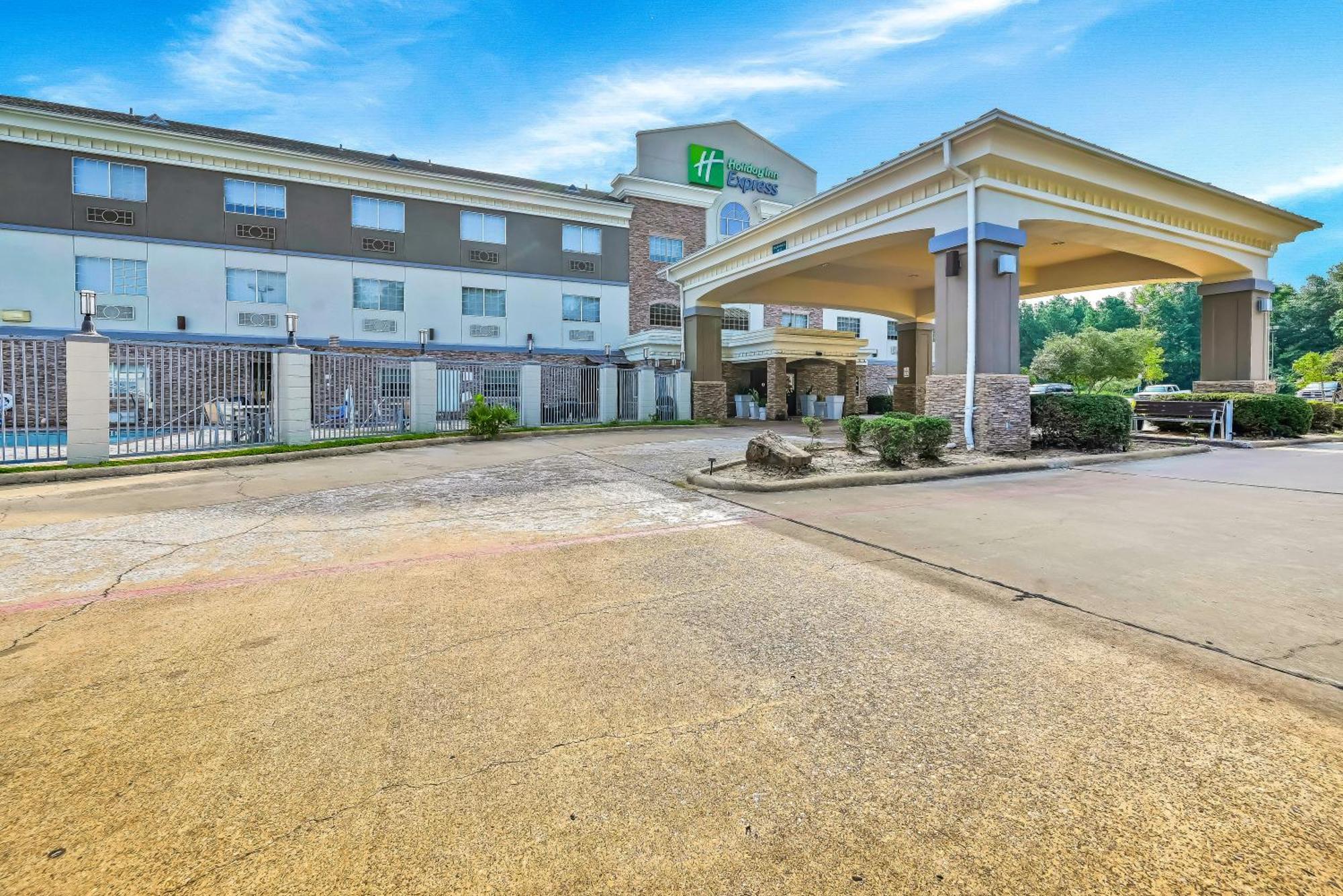 Holiday Inn Express Palestine By Ihg Exterior foto